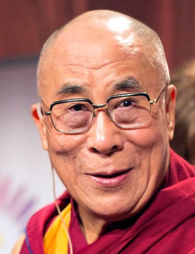 Server-Acceptance-Goal-Dalai-lama-14th-small-_20121014_4639-CC2.0-Wikipedia.jpg